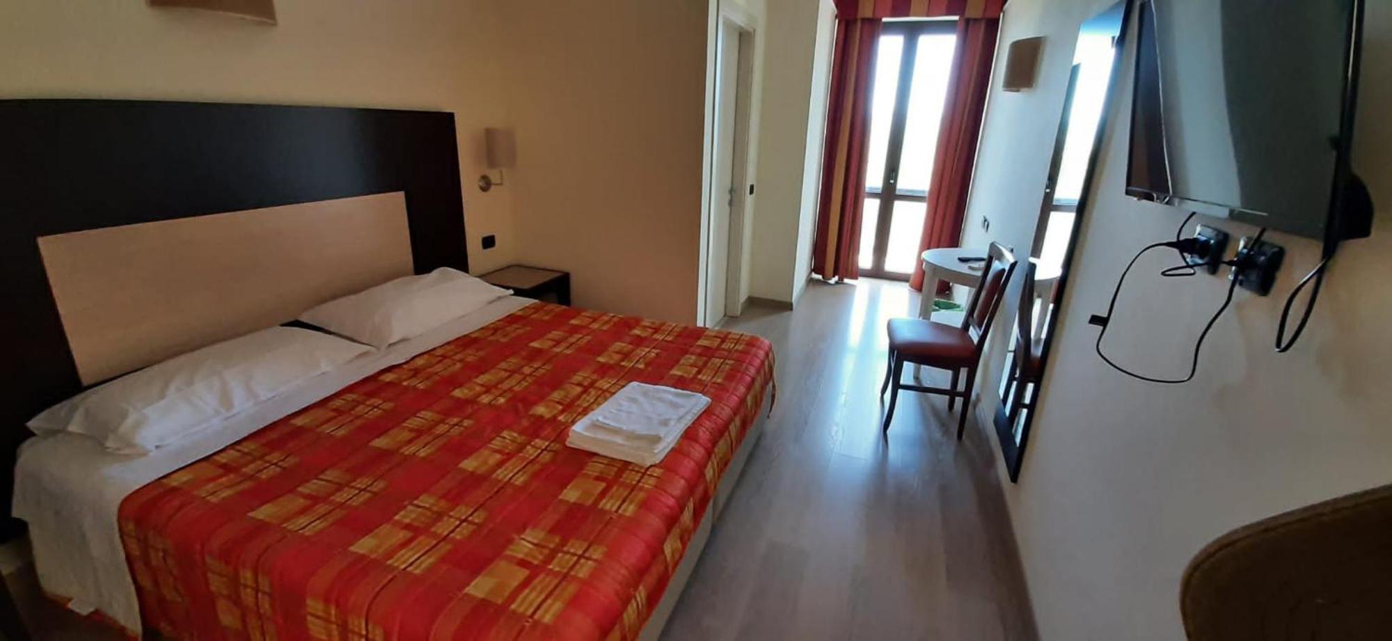 Hotel Dades Castelluccio dei Sauri Exterior foto